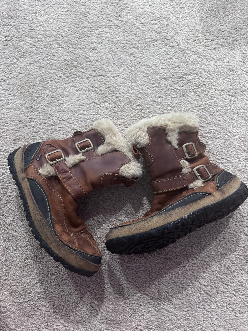 Merrell Taiga Waterproof Winter Snow Boots Faux Fur Lined Buckle Womens Size 8.5